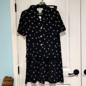 Norton McNaughton 100% Polyester Navy Blue Geometric Circular Design Top/Skirt